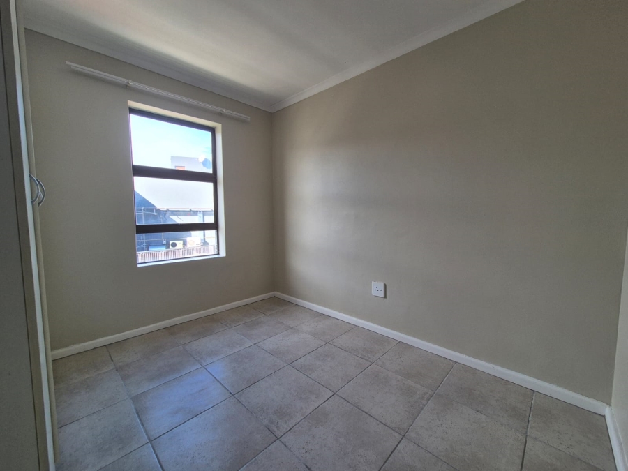 To Let 2 Bedroom Property for Rent in Sonstraal Heights Western Cape